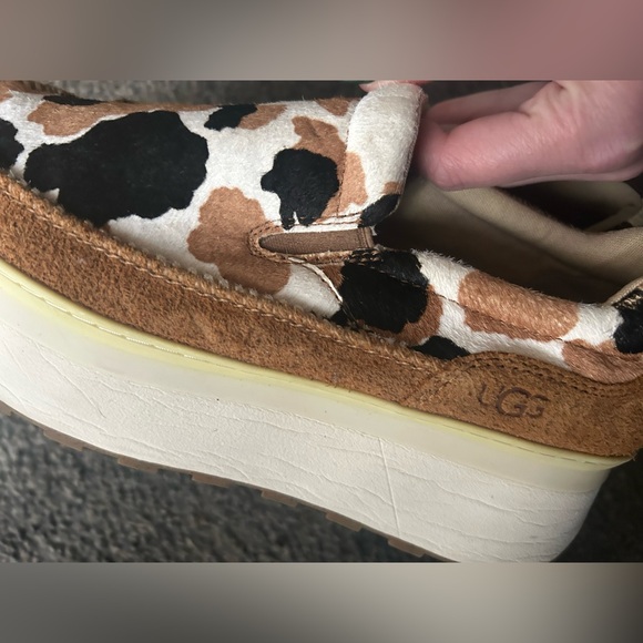 Women’s Ugg Platforms - Picture 2 of 3